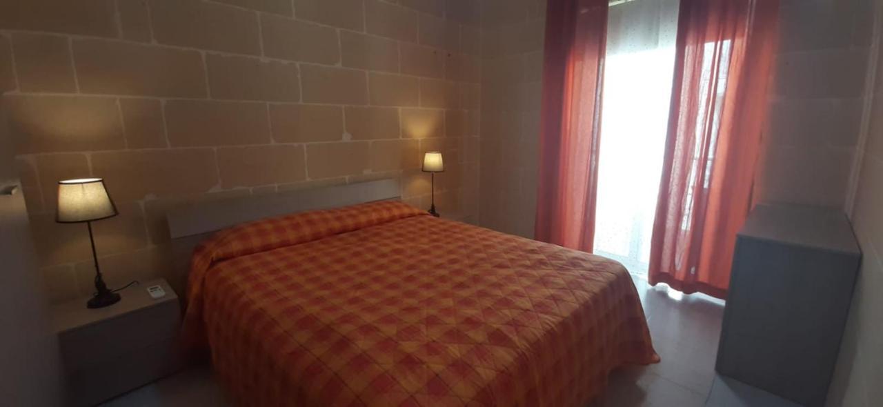 Your Basic Lodging Gozo Marsalforn Dış mekan fotoğraf